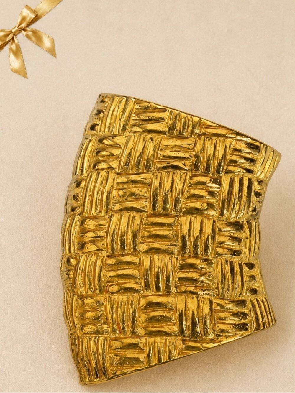 Vintage Gold Basket Weave Scarf Clip Textured Woven Design